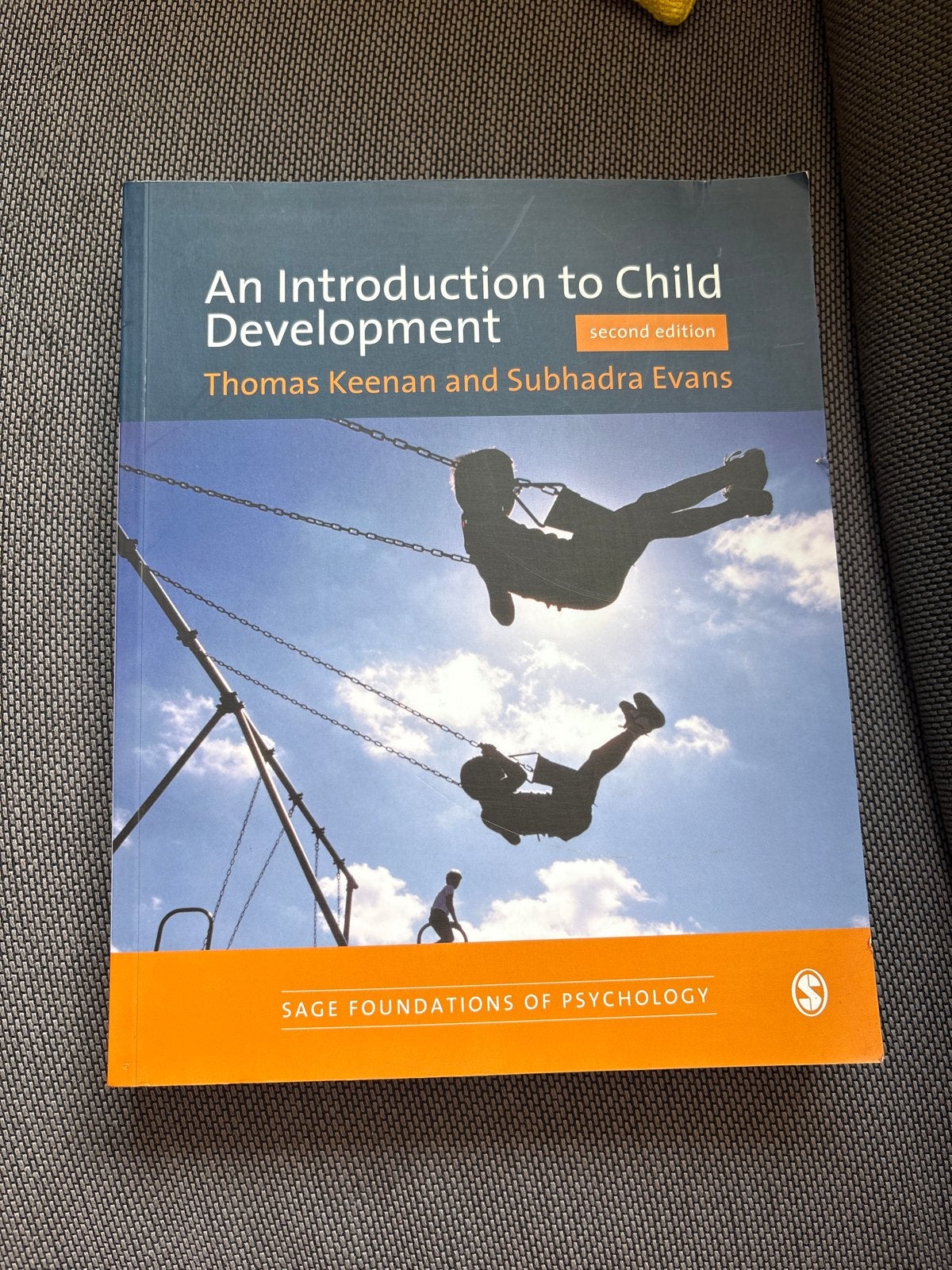 An Introduction to Child Development - Thomas Keenan, Ophalen of Verzenden, Gamma, Zo goed als nieuw, HBO