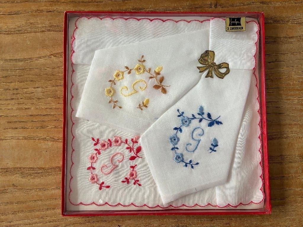 Vintage dames zakdoekjes dameszakdoekje - monogram G - nieuw, Ophalen of Verzenden
