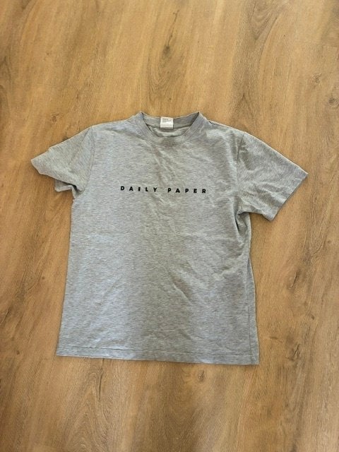 T shirt Daily Paper mt. L, Maat 52/54 (L), Ophalen of Verzenden, Zo goed als nieuw, Daily Paper
