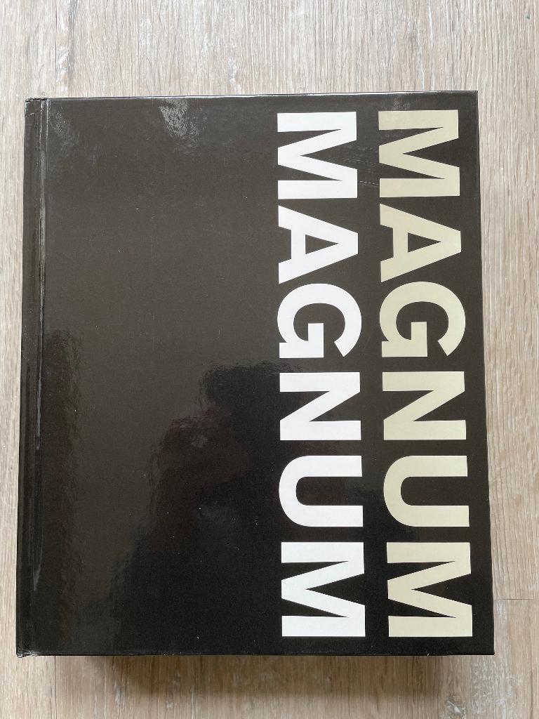 Magnum Magnum, Fotografen, Ophalen of Verzenden, Zo goed als nieuw, Zie beschrijving