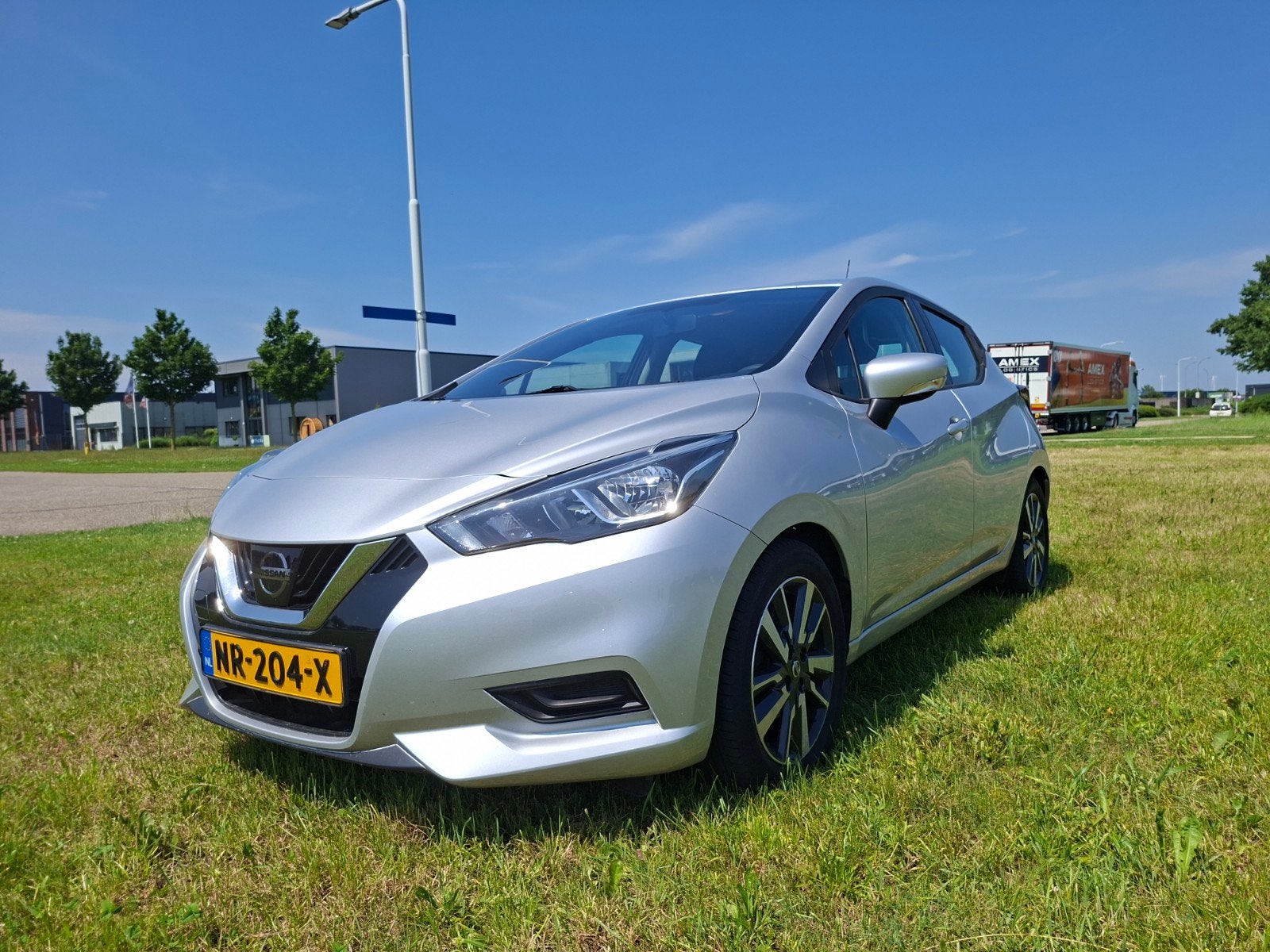 Nissan Micra 0.9 Ig-t Acenta Navi / Cruise / Bose 90pk 2017, Voorwielaandrijving, 898 cc, Stof, 40 €/maand