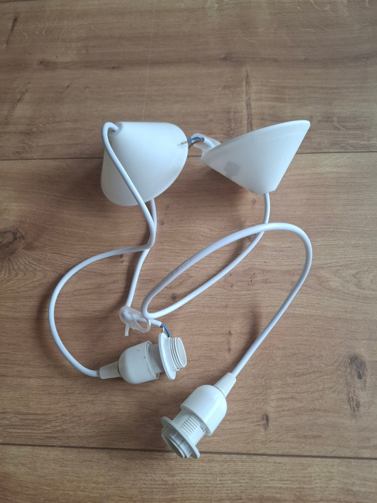 Witte lampfitting met snoer en plafondkapje, Ophalen of Verzenden, Zo goed als nieuw, Modern, minimalistisch