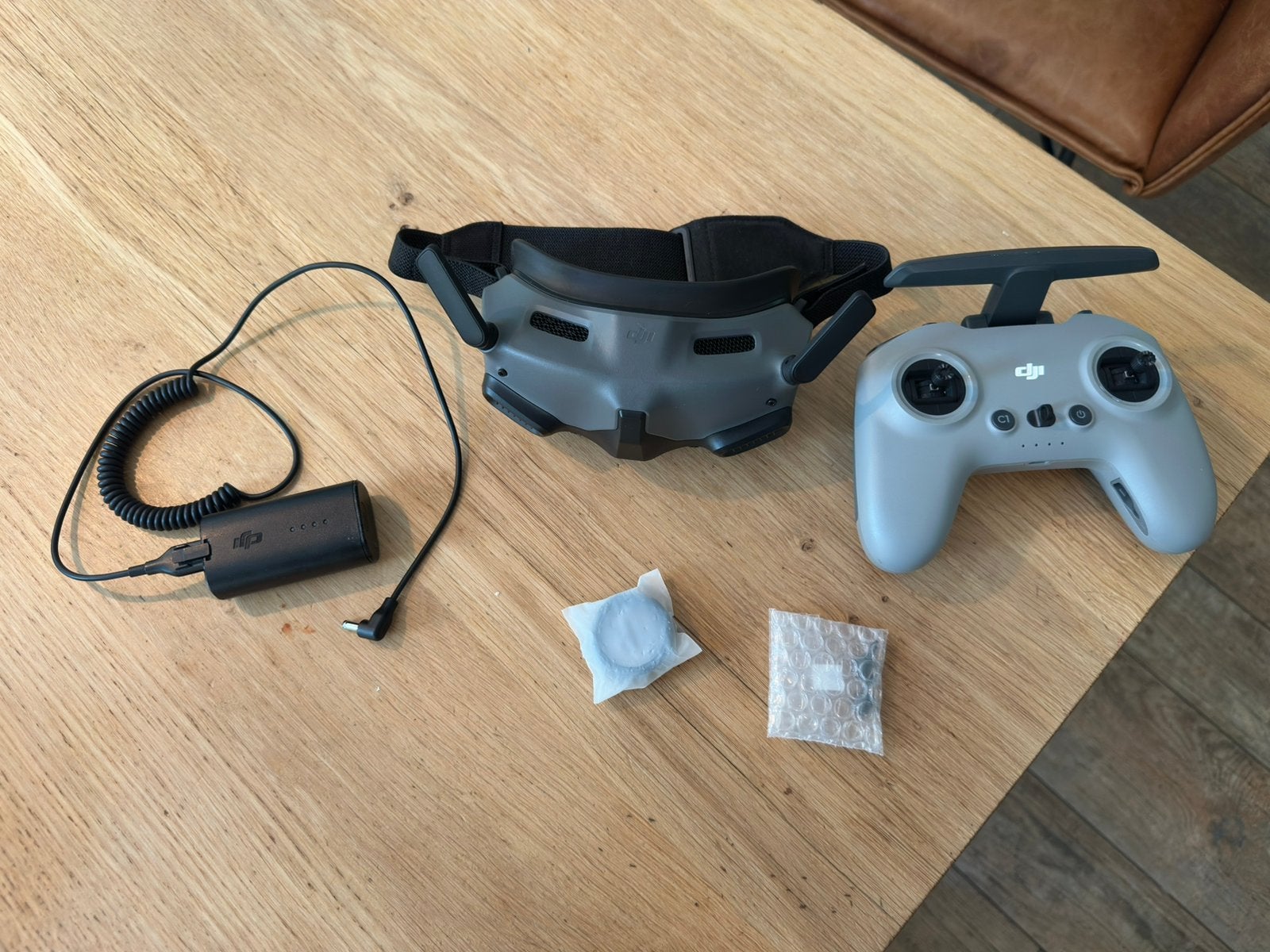 Dji fpv bundel - Goggles 2 + fpv rc 2 + extra’s, Ophalen, Cameradrone, 5 tot 10 kilometer, Zo goed als nieuw