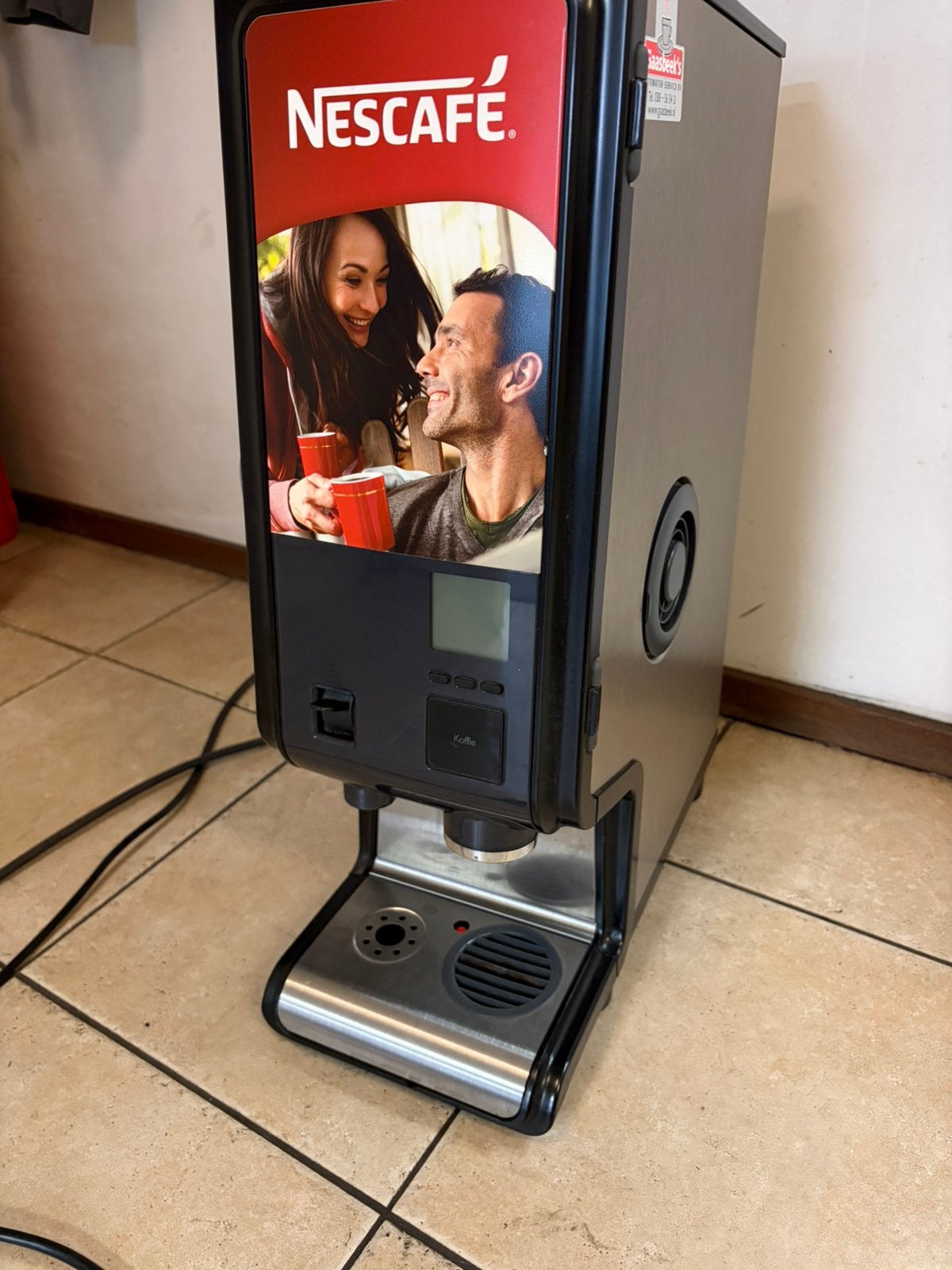 Nescafé koffiemachine, Ophalen, Gebruikt, 10 kopjes of meer, Koffiemachine