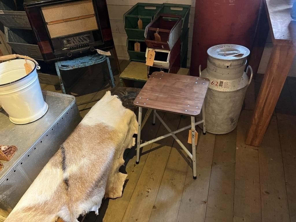 Partij gave oude krukjes ter deco maar ook nog functioneel, Ophalen, Gebruikt, Hout