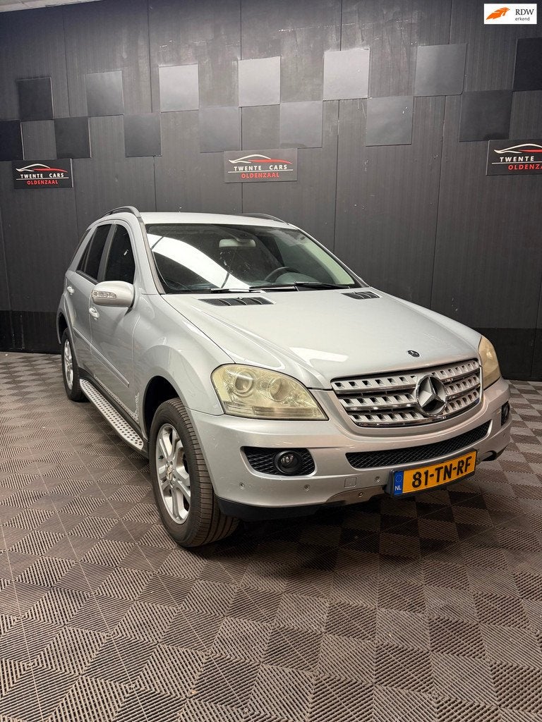 Mercedes-Benz M-klasse 350 | Clima | Led | PDC | Nieuwe APK, Auto's, Mercedes-Benz, Automaat, Gebruikt, Zwart, Leder