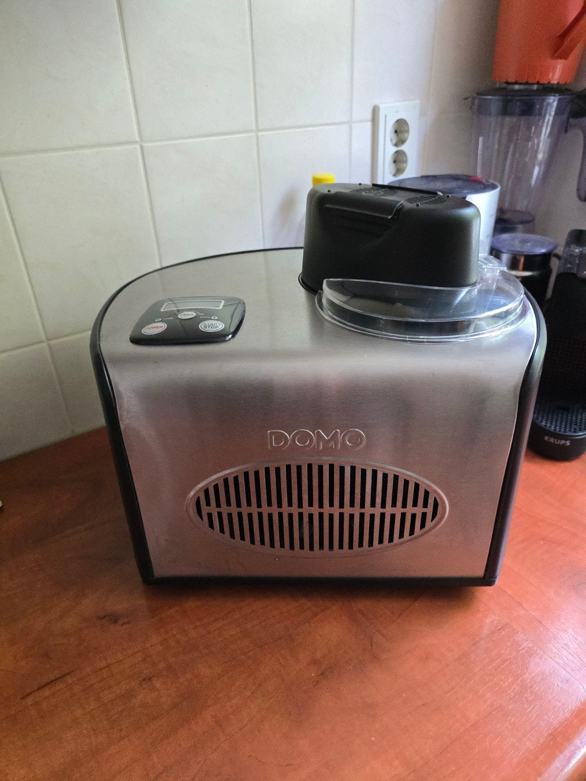 domo ijsmachine type DO9030l, Ophalen