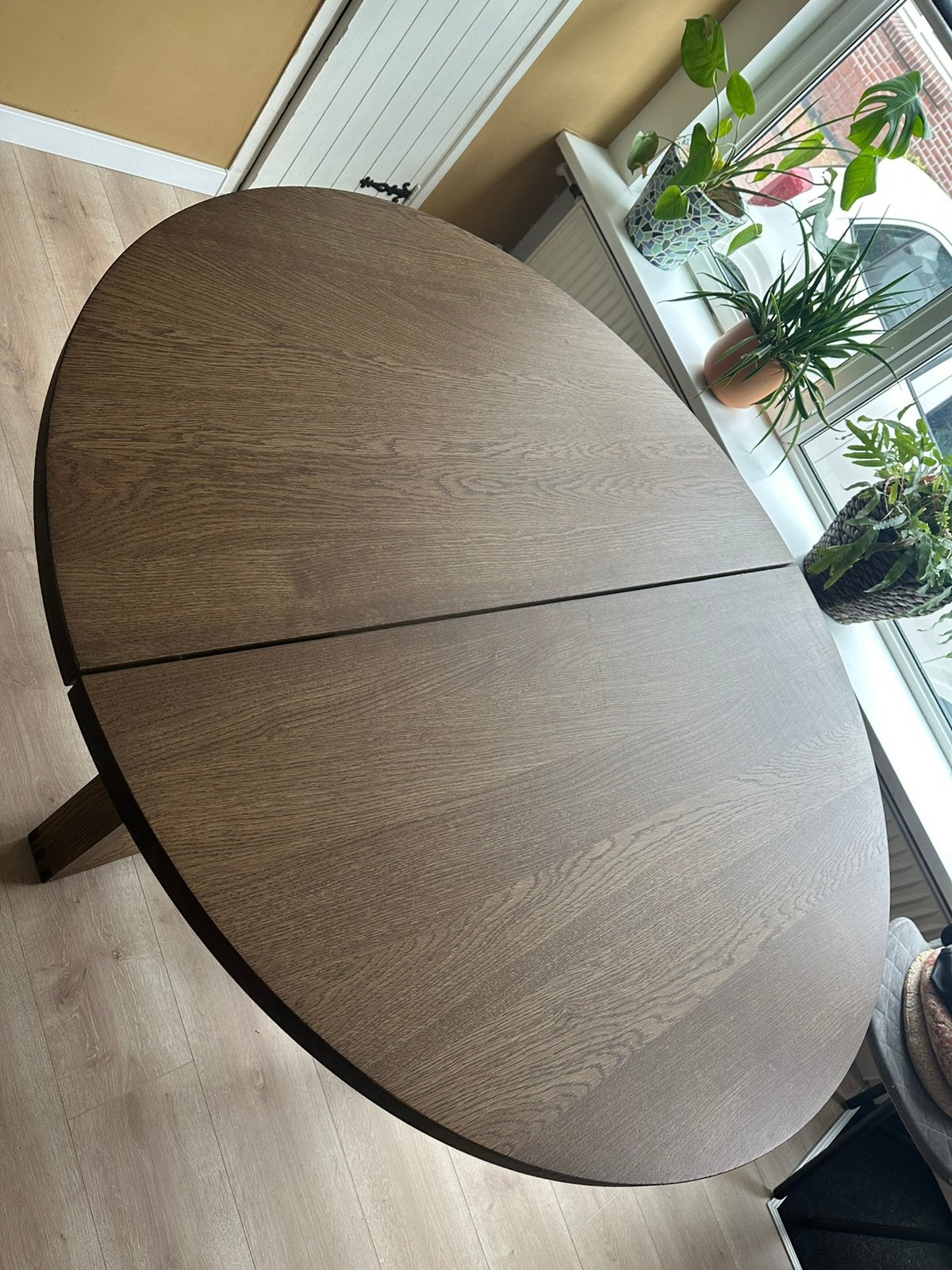 Ronde eettafel 145 cm, Huis en Inrichting, Tafels | Eettafels, Ophalen of Verzenden, Zo goed als nieuw, Rond, 100 tot 150 cm
