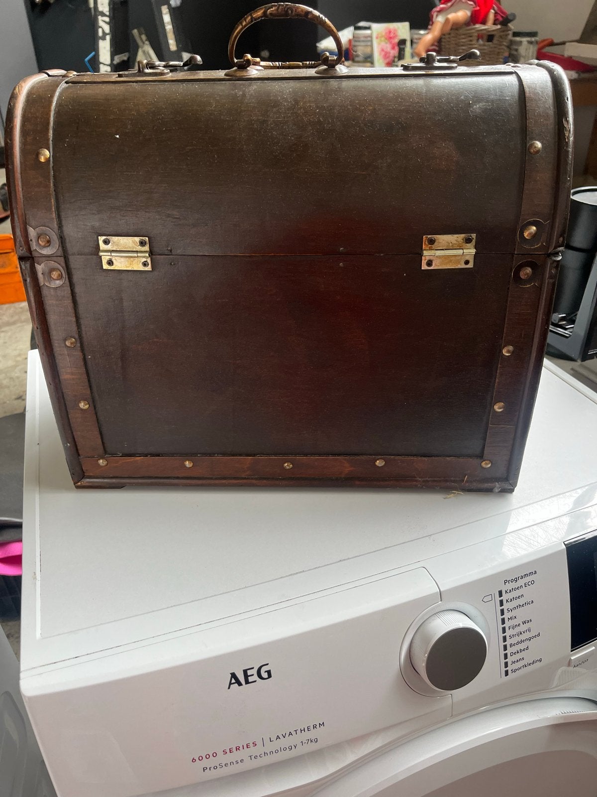 Vintage houten kist / schatkist, Ophalen