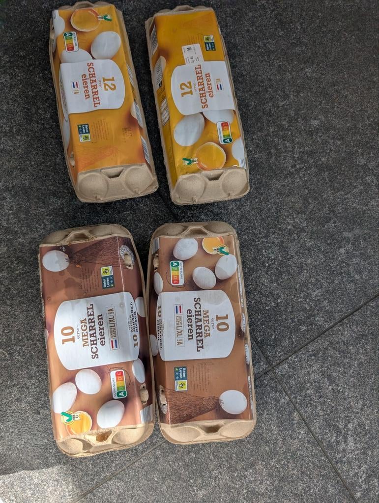 Eierdozen, Ophalen