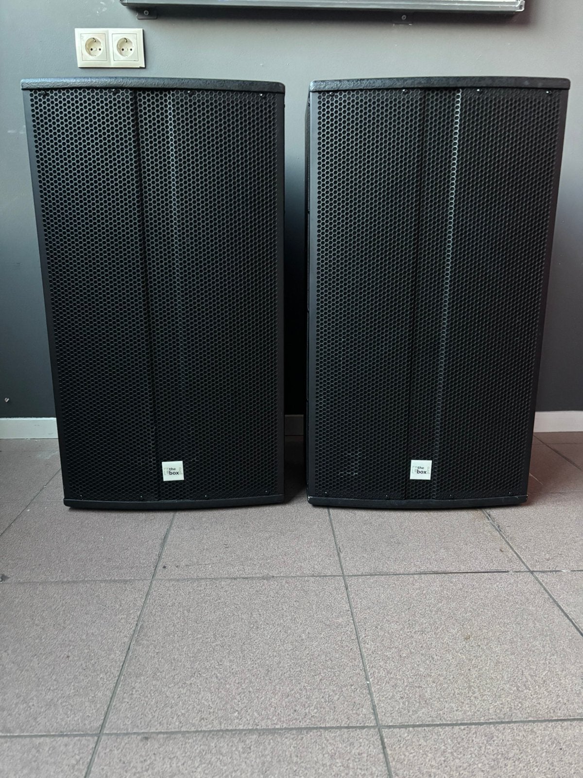 The Box Pro Achat 115 M - Krachtige PA Speakers (Set van 2), Gebruikt, 120 watt of meer, Front, Rear of Stereo speakers, Ophalen