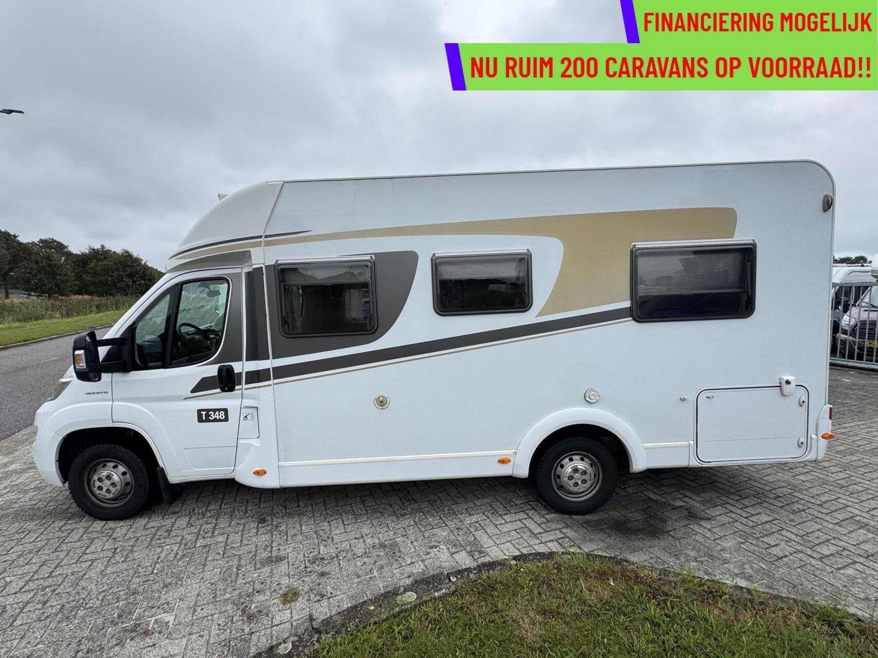 Carado T 348 PLUS FRANSBED, RONDZIT, HEFBED, DOUCHE, TOILET, 6 tot 7 meter, Bedrijf, 6 tot 7 meter, Carado