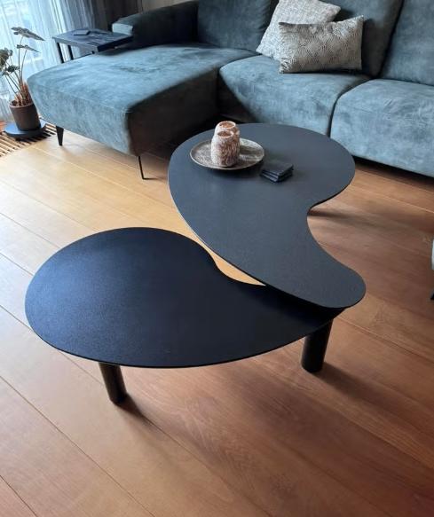 Salontafel organisch, druppelvormig., Huis en Inrichting, Tafels | Salontafels, Ophalen, Gebruikt, 100 tot 150 cm, 50 tot 75 cm