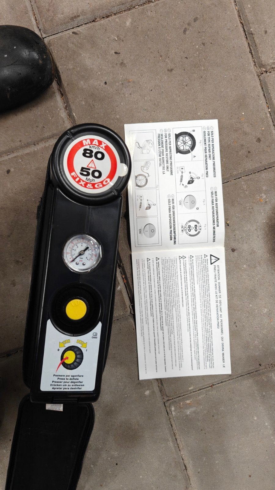 Compressor voor auto, aanhanger of camper, 6 tot 10 bar, Ophalen of Verzenden, Zo goed als nieuw, Minder dan 200 liter/min