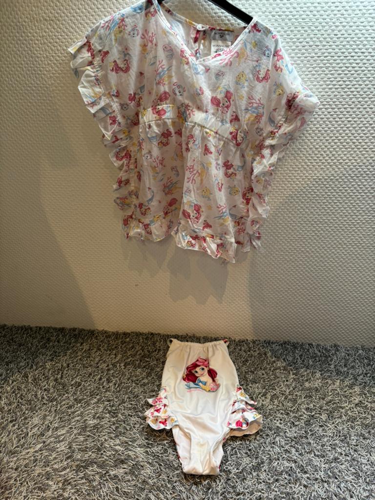 Monnalisa  Ariël thema badpak met  bijpassend jurkje 2 jaar, Meisje, Badpak, Ophalen of Verzenden, Zo goed als nieuw