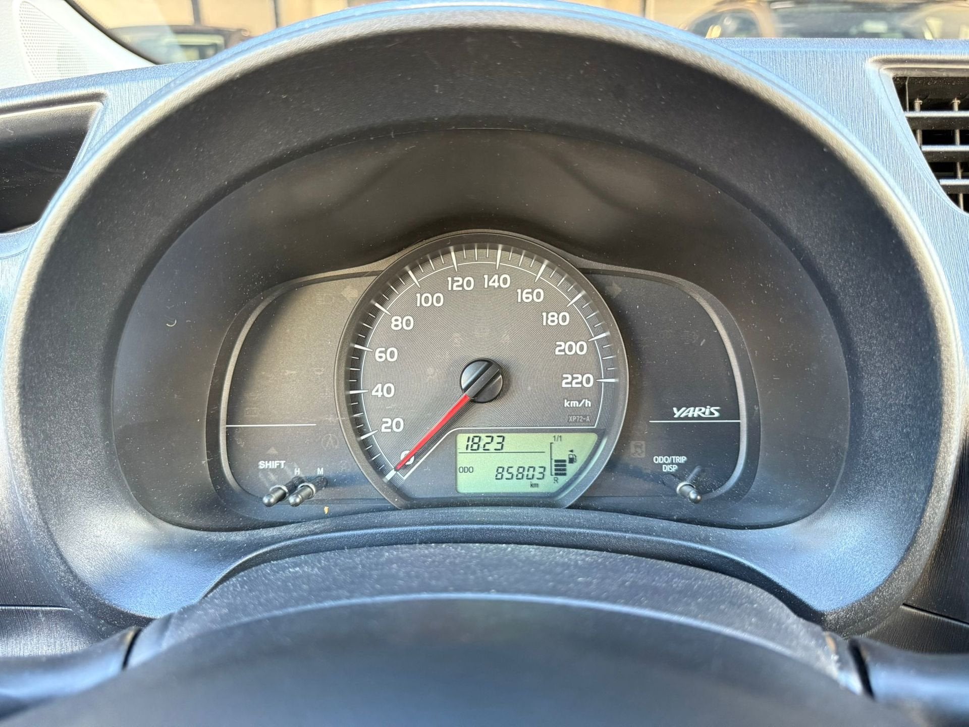 Foto 21 van Toyota Yaris 1.0 VVT-i Dealeronderh | Elektrische Ramen 2011