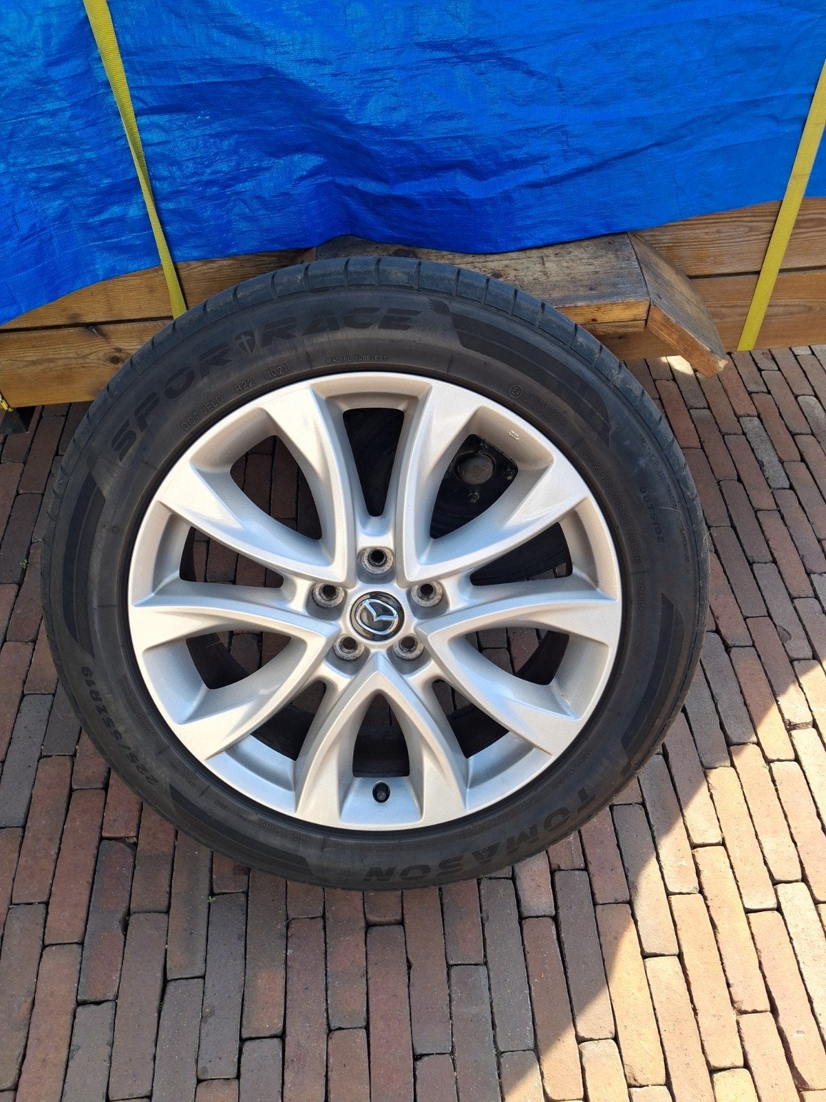 IN HEEL GOEDE STAAT 4 VELGEN MET ZOMERBANDEN MAZDA CX-5, Auto-onderdelen, Gebruikt, Banden en Velgen, Personenwagen, Ophalen