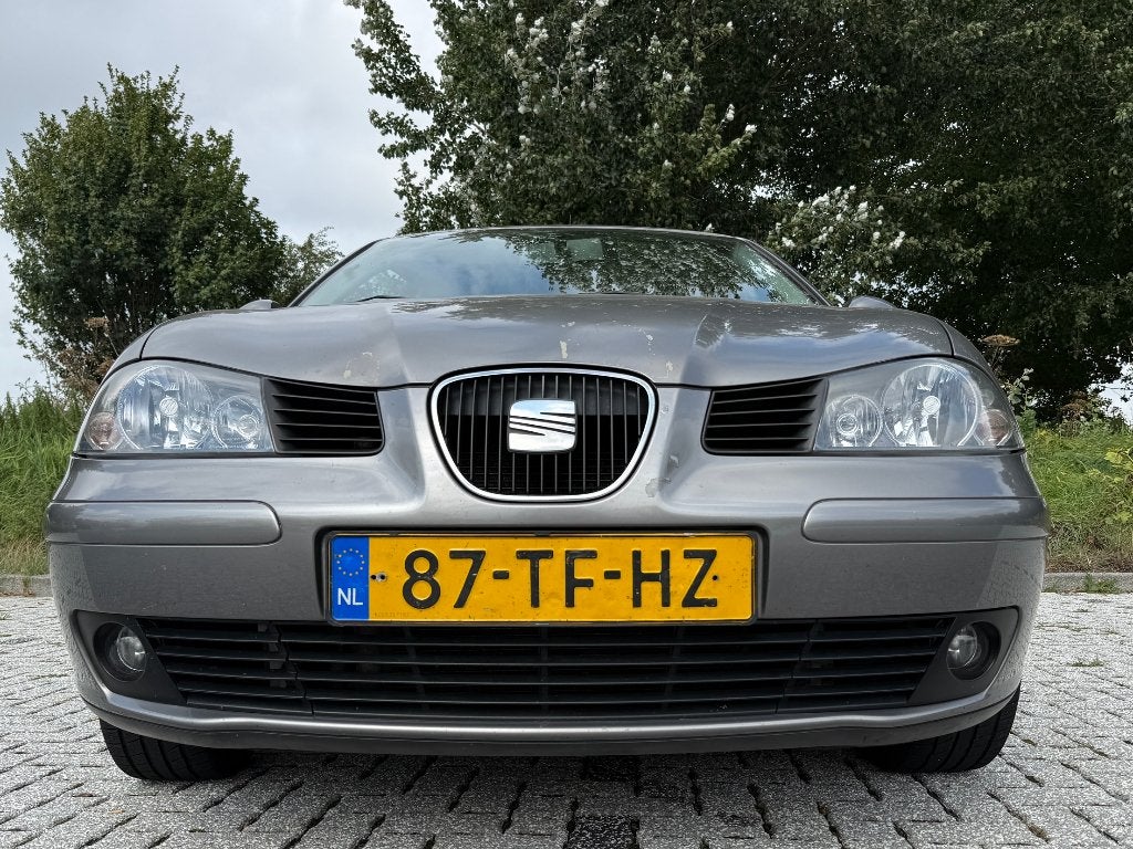 Sportieve Seat Ibiza| Distributie + wp nieuw |Veel onderhoud, Auto's, Voorwielaandrijving, 40 €/maand, 4 cilinders, 100 pk