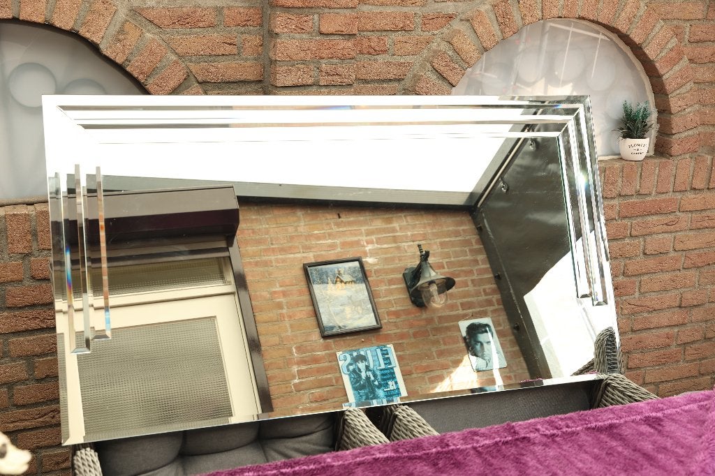 Te koop: een facet geslepen spiegel, Huis en Inrichting, 125 cm of meer, Ophalen of Verzenden, Zo goed als nieuw, Minder dan 100 cm