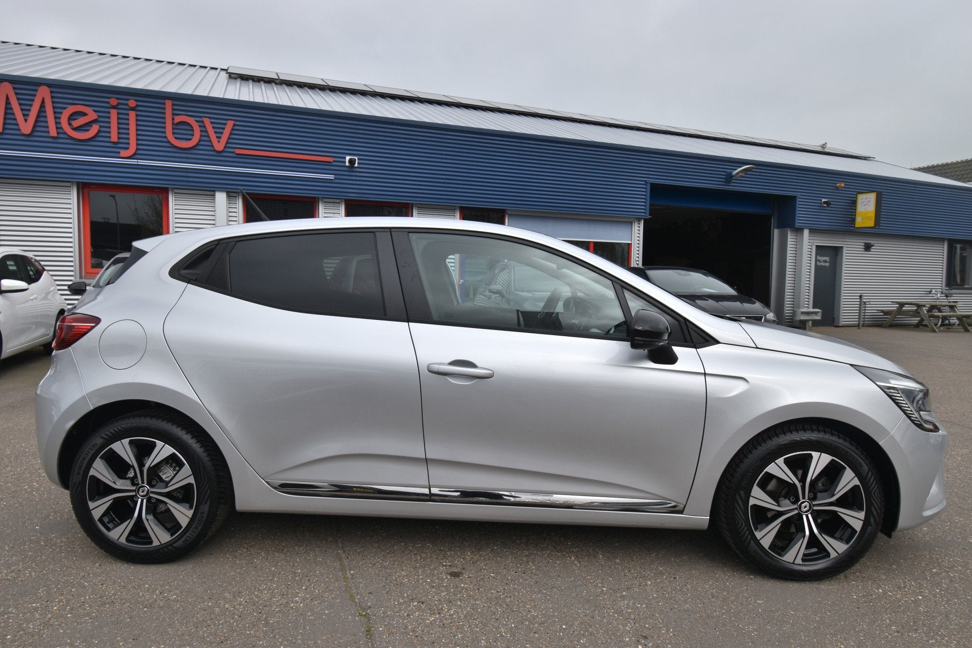 Renault Clio 1.0 TCe 90 Evolution , CLIMATR , CR CONTR , NAV, Voorwielaandrijving, Gebruikt, 580 kg, 49 €/maand