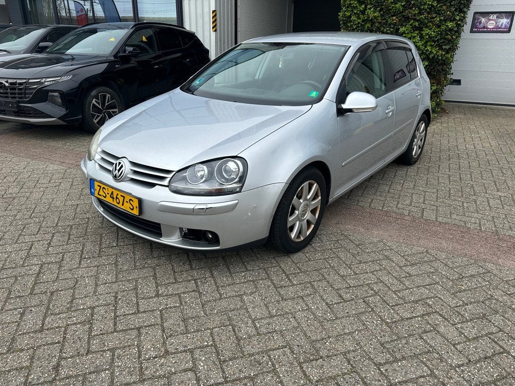 Volkswagen Golf 2.0 FSI Comfortline 4Motion, Gebruikt, 4 cilinders, Bedrijf, Handgeschakeld