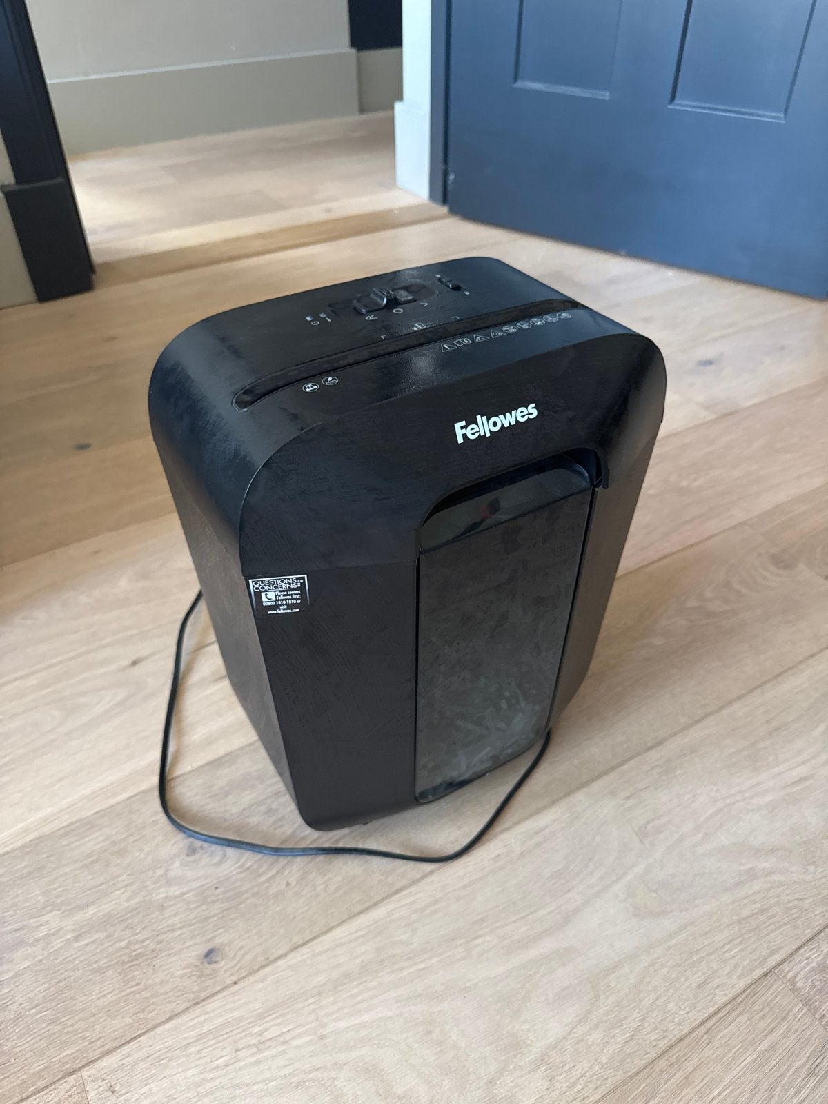 Fellowes Papierversnipperaar, Ophalen, Gebruikt, Beveiliging
