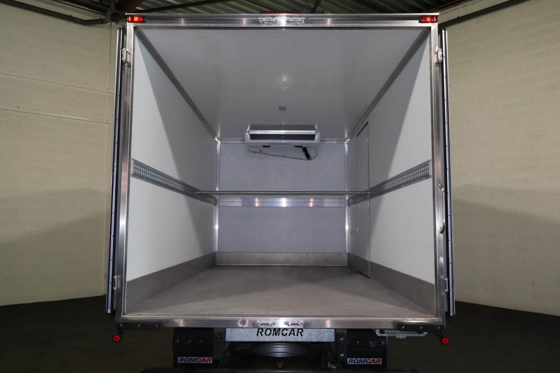 Iveco Daily 50C18 Koel Bakwagen Automaat Zanotti 350 -10 Gra, Auto's, Automaat, Gebruikt, Iveco, Wit