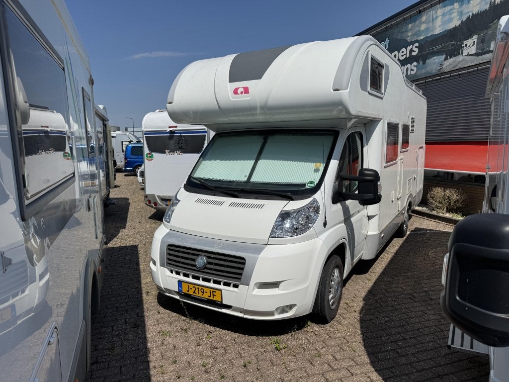 Adria Adriatik 660 SP Familiecamper 6 pers met 2 airco s, Alkoof, Ringverwarming, Fiat, Bedrijf
