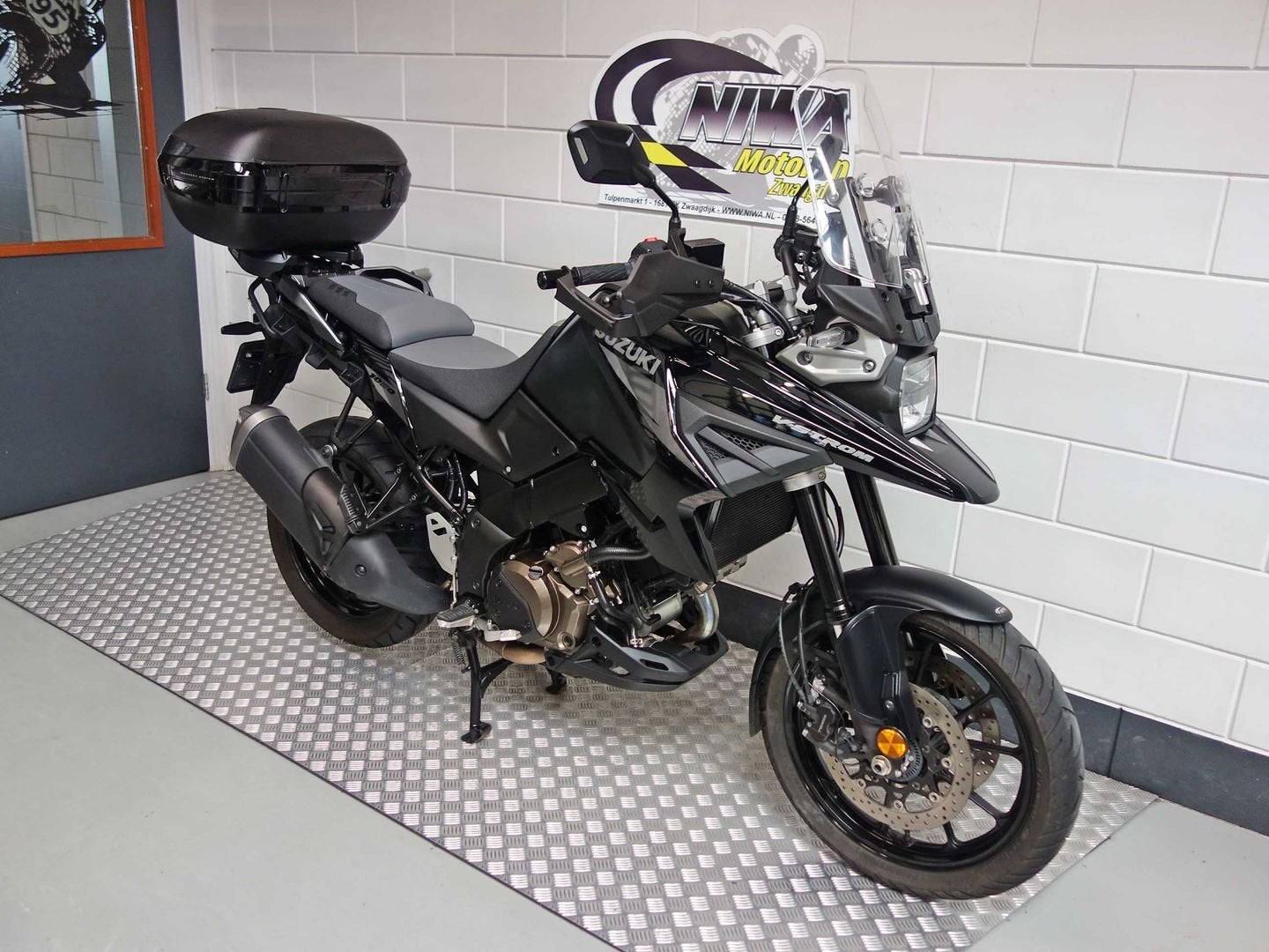 SUZUKI V-STROM 1050, Motoren, Motoren | Suzuki, Motorrijbewijs A, Bedrijf, Onbekend, Meer dan 35 kW