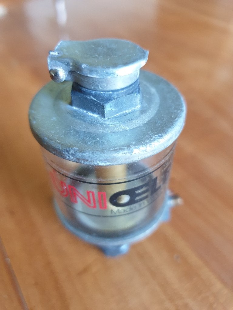 olie druppelaar, Ophalen of Verzenden, Zo goed als nieuw, Benzinemotor