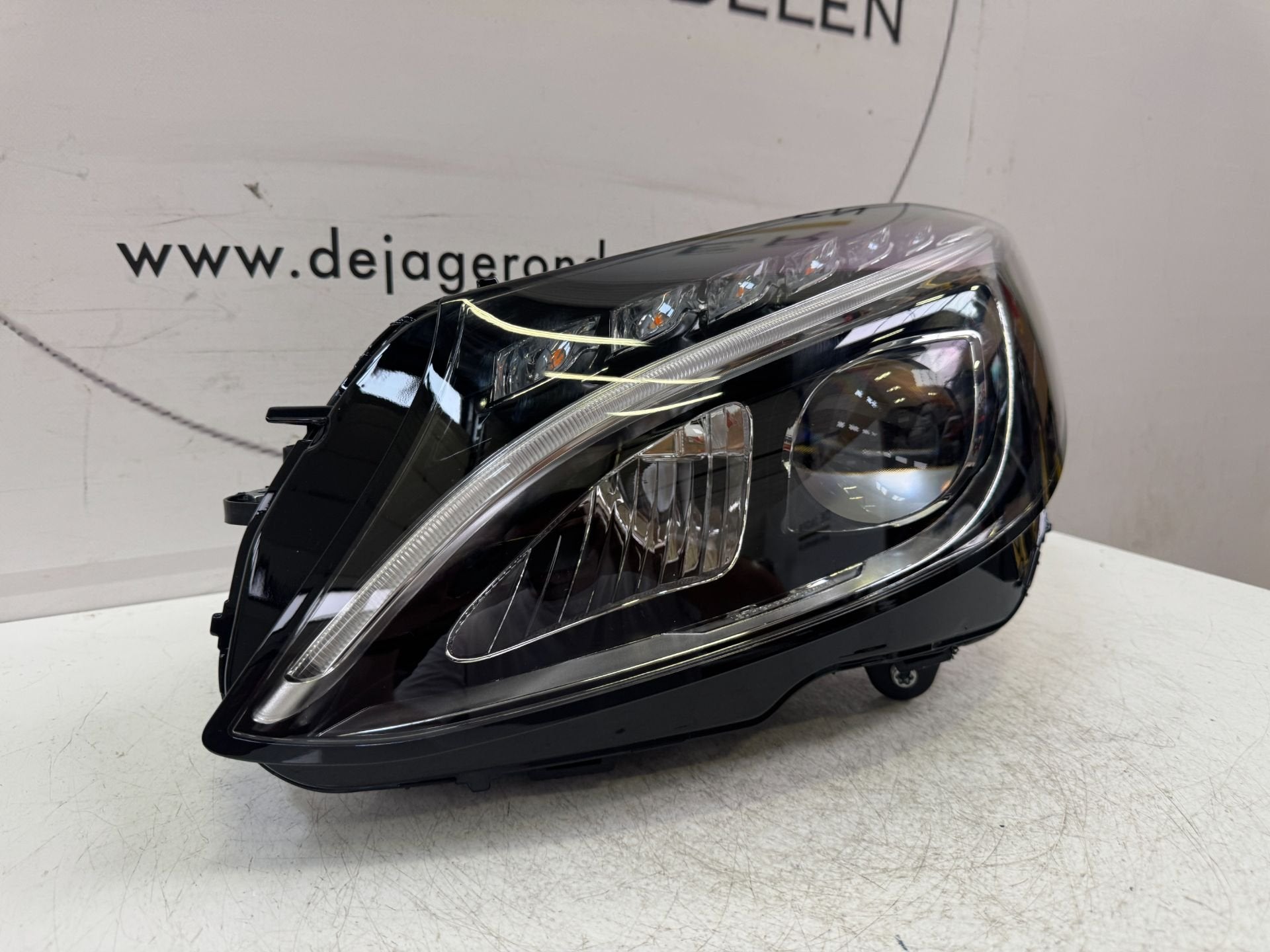 C KLASSE W205 LED HIGH PERFORMANCE KOPLAMP A2059062504 NIEUW, Mercedes-Benz AG, Mercedes-Benz, Nieuw, Ophalen of Verzenden