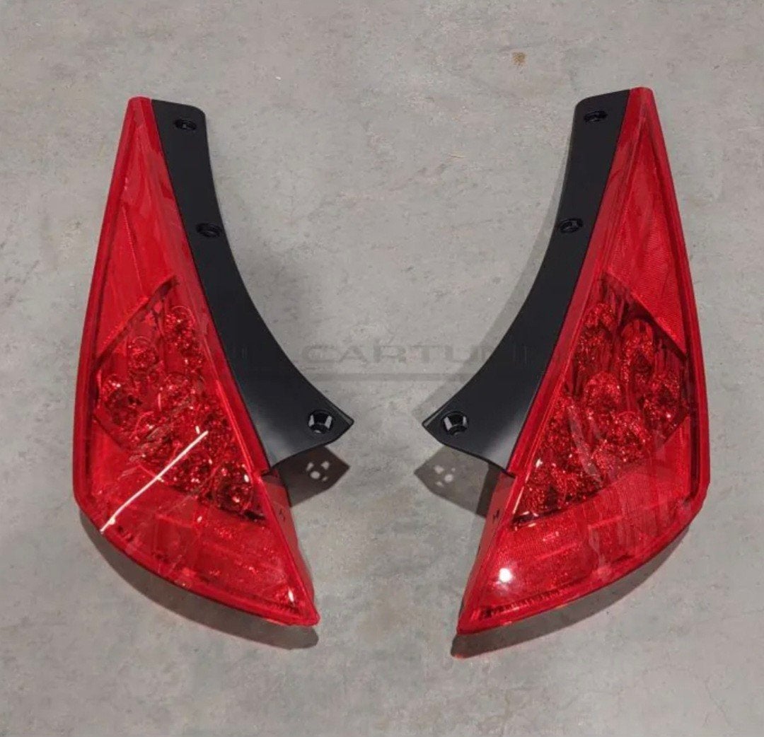 GEZOCHT! Nissan 350Z facelift led achterlichten, Ophalen of Verzenden, Gebruikt, Nissan