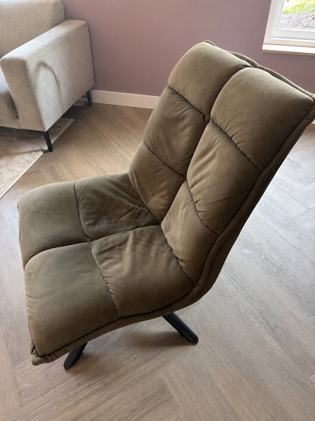 Olijfgroene velvet fauteuil, Huis en Inrichting, Fauteuils, Ophalen, Zo goed als nieuw, 75 tot 100 cm, 50 tot 75 cm