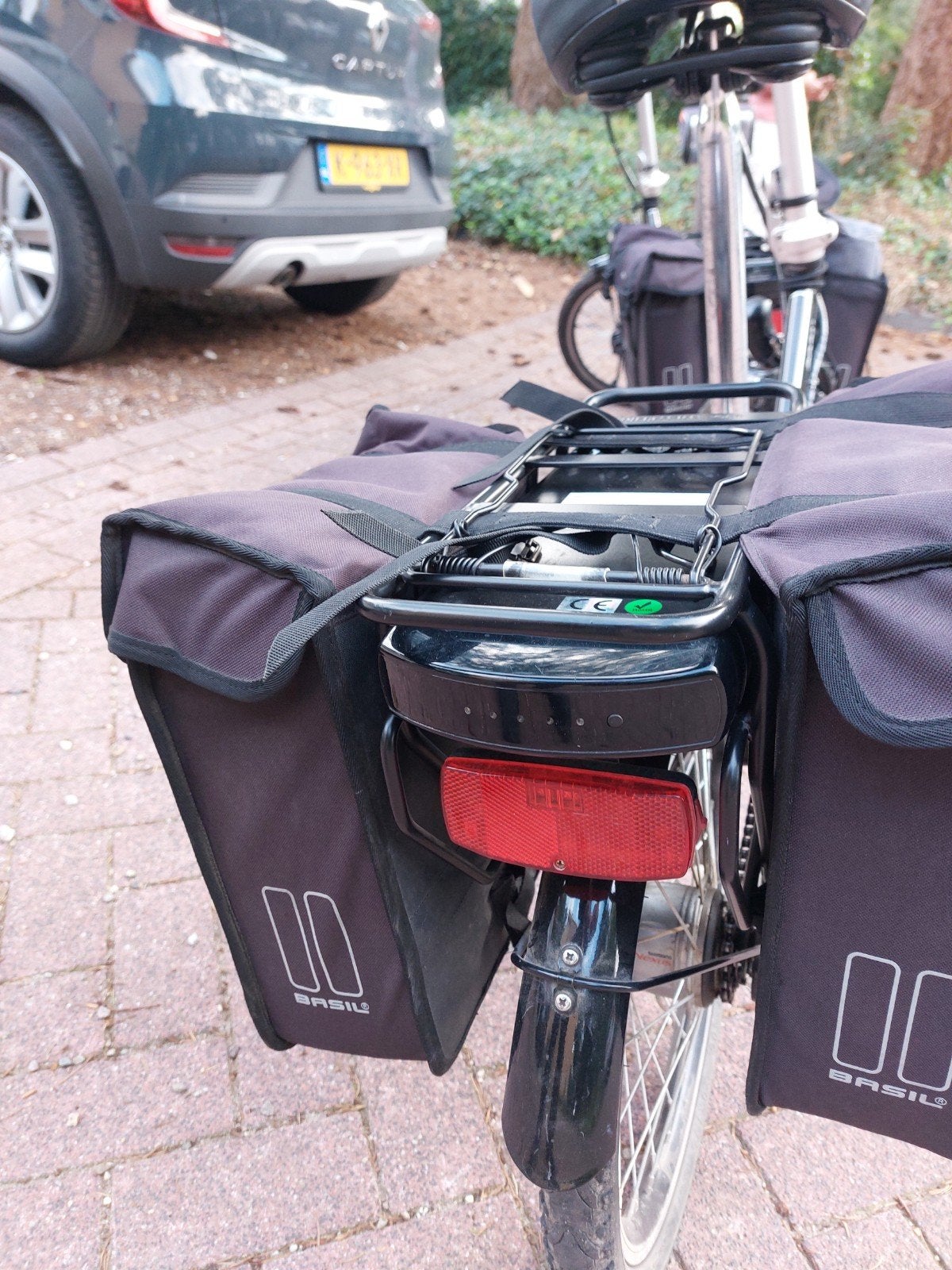 Foto 6 van 2 zeer goede als nieuw ebike vouwfietsen. SETPRIJS!