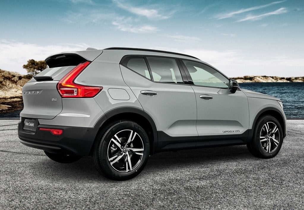 Volvo XC40 B4 GT Plus Dark Visual Park Assist (bj 2026), Auto's, Gebruikt, Euro 6, Origineel Nederlands, Bedrijf