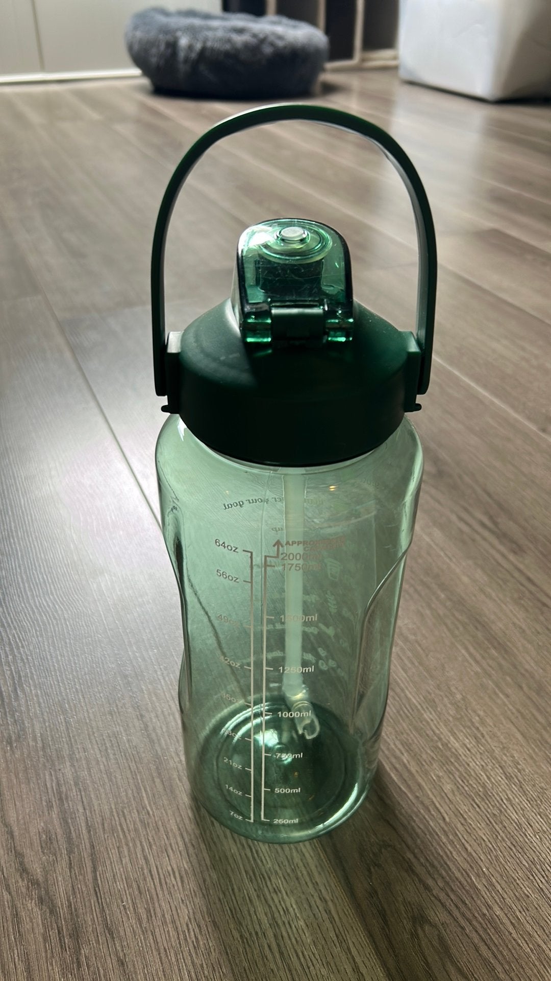 Waterfles 2L, Ophalen of Verzenden, Zo goed als nieuw