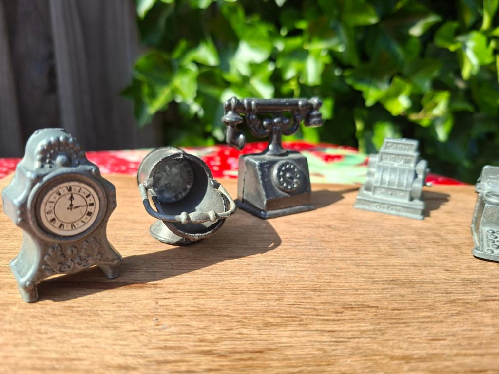 Diverse tinnen miniaturen: klok, telefoon, kassa, enz, Ophalen of Verzenden