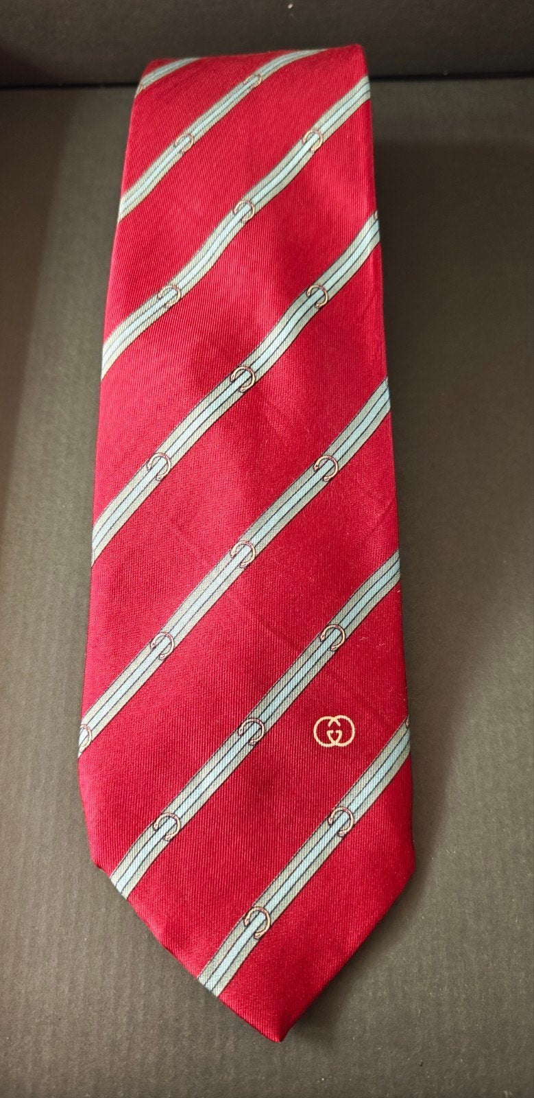 Gucci stropdas zijde, Ophalen of Verzenden, Zo goed als nieuw, Rood