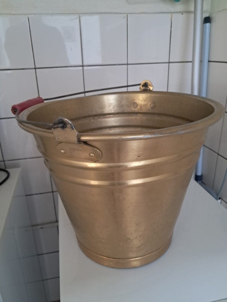 oude emmer, Ophalen
