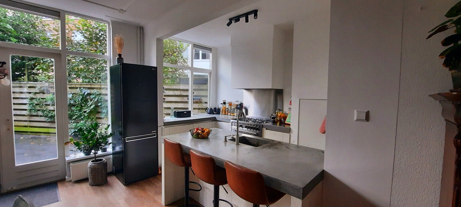 Keuken op te halen, Huizen en Kamers, Den Haag