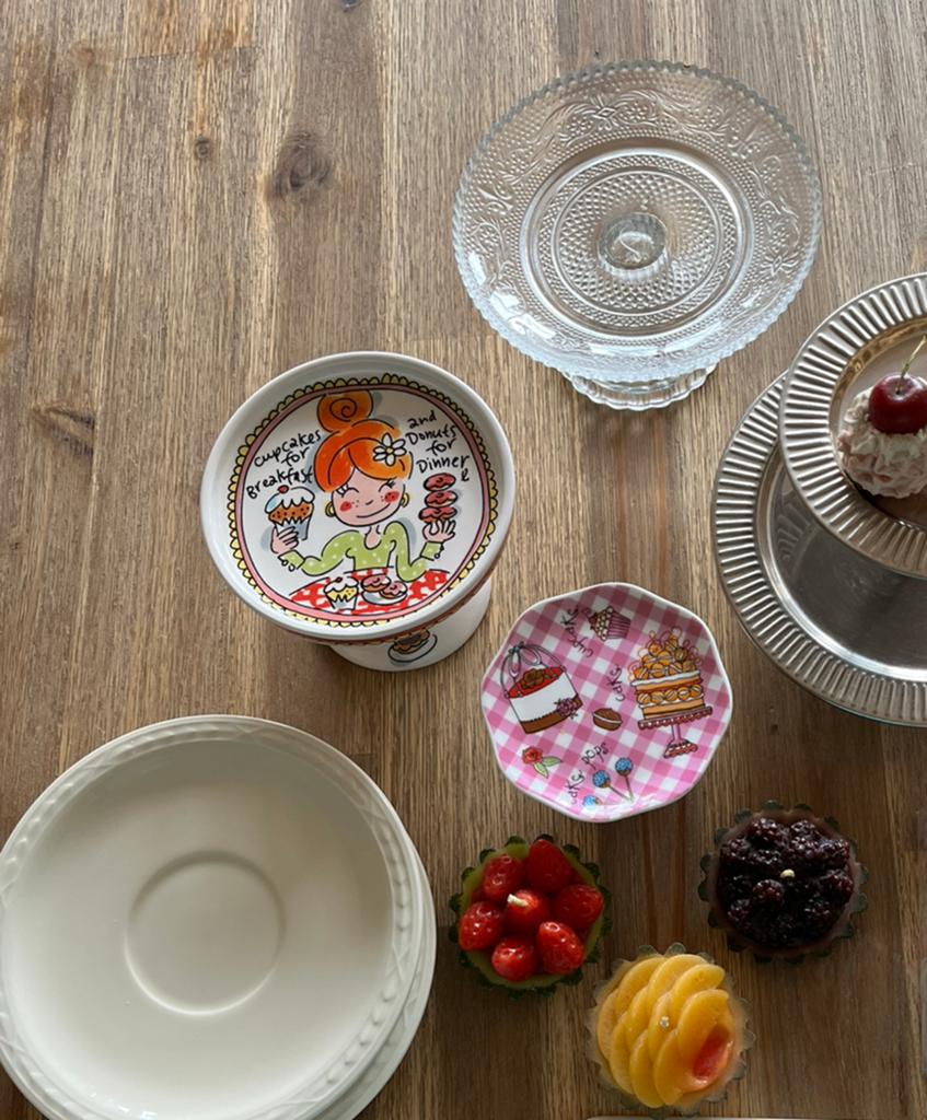 Etageres, taartjes en borden, high tea versiering!, Ophalen of Verzenden, Zo goed als nieuw