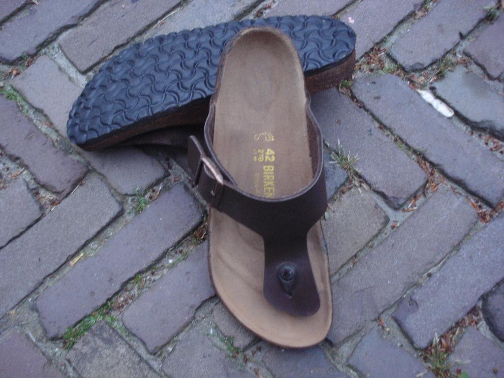 BIRKENSTOCK RAMSES BRUIN 42, NU GRATIS VERZENDING PER POST, Slippers, Bruin, Verzenden, Zo goed als nieuw