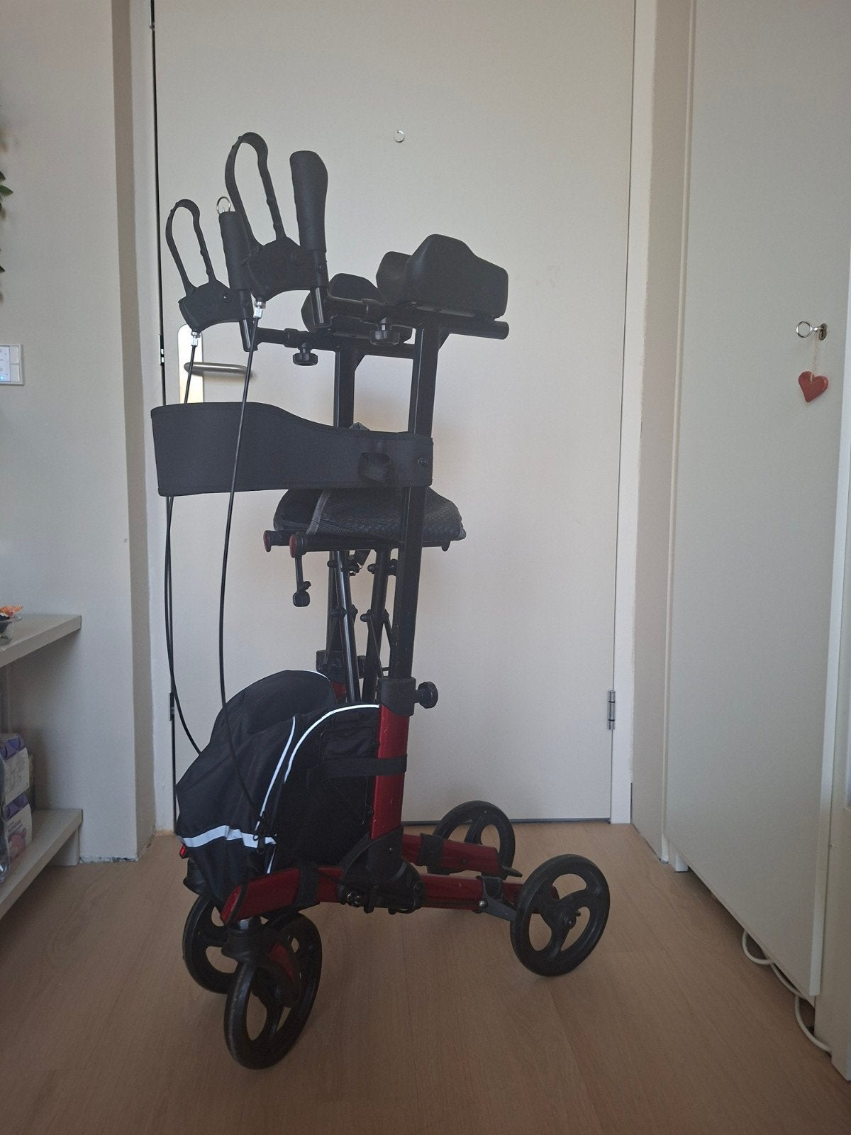 Hoge rollator, nog geen jaar oud, Ophalen