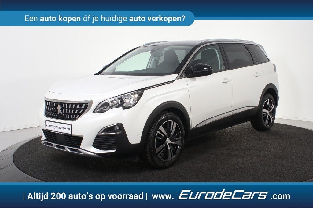 Peugeot 5008 Allure 130 *1ste Eigenaar*Leer*Navigatie*Camera, Auto's, Peugeot, 1280 kg, Gebruikt, 1199 cc, Wit