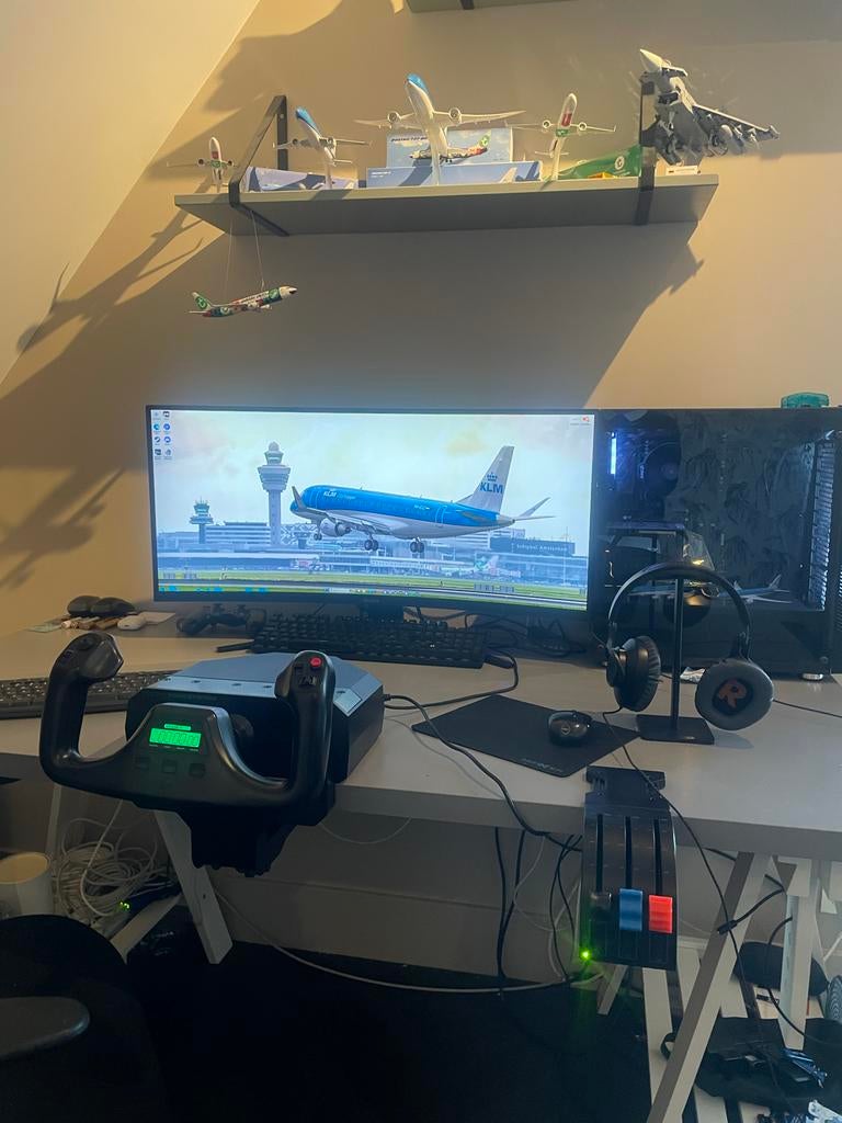 Logitech Flight Yoke System, 1 speler, Ophalen of Verzenden, Zo goed als nieuw, Vanaf 3 jaar