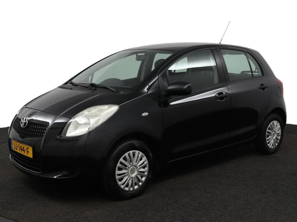Toyota Yaris 1.0 VVTi Terra 5-deurs, Voorwielaandrijving, 750 kg, Bedrijf, Handgeschakeld