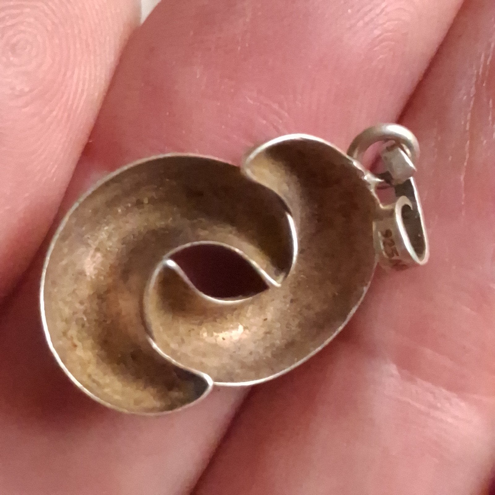 Zilveren Hanger Gestileerd Yin Yang, Sieraden, Tassen en Uiterlijk, Kettinghangers, Verzenden, Zilver, Zilver