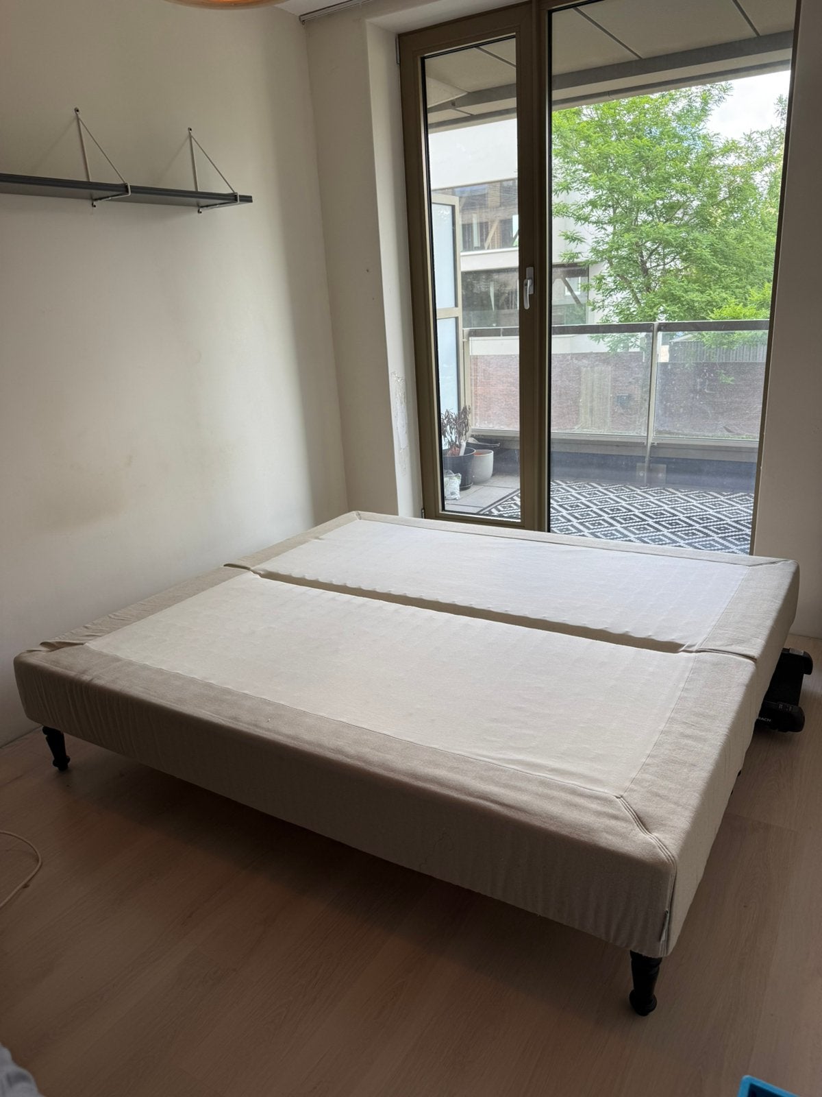 [INBOEDEL TE KOOP] IKEA Boxspring 180x200 cm - LAATSTE KANS, Huis en Inrichting, Slaapkamer | Boxsprings, Ophalen, Gebruikt, Beige