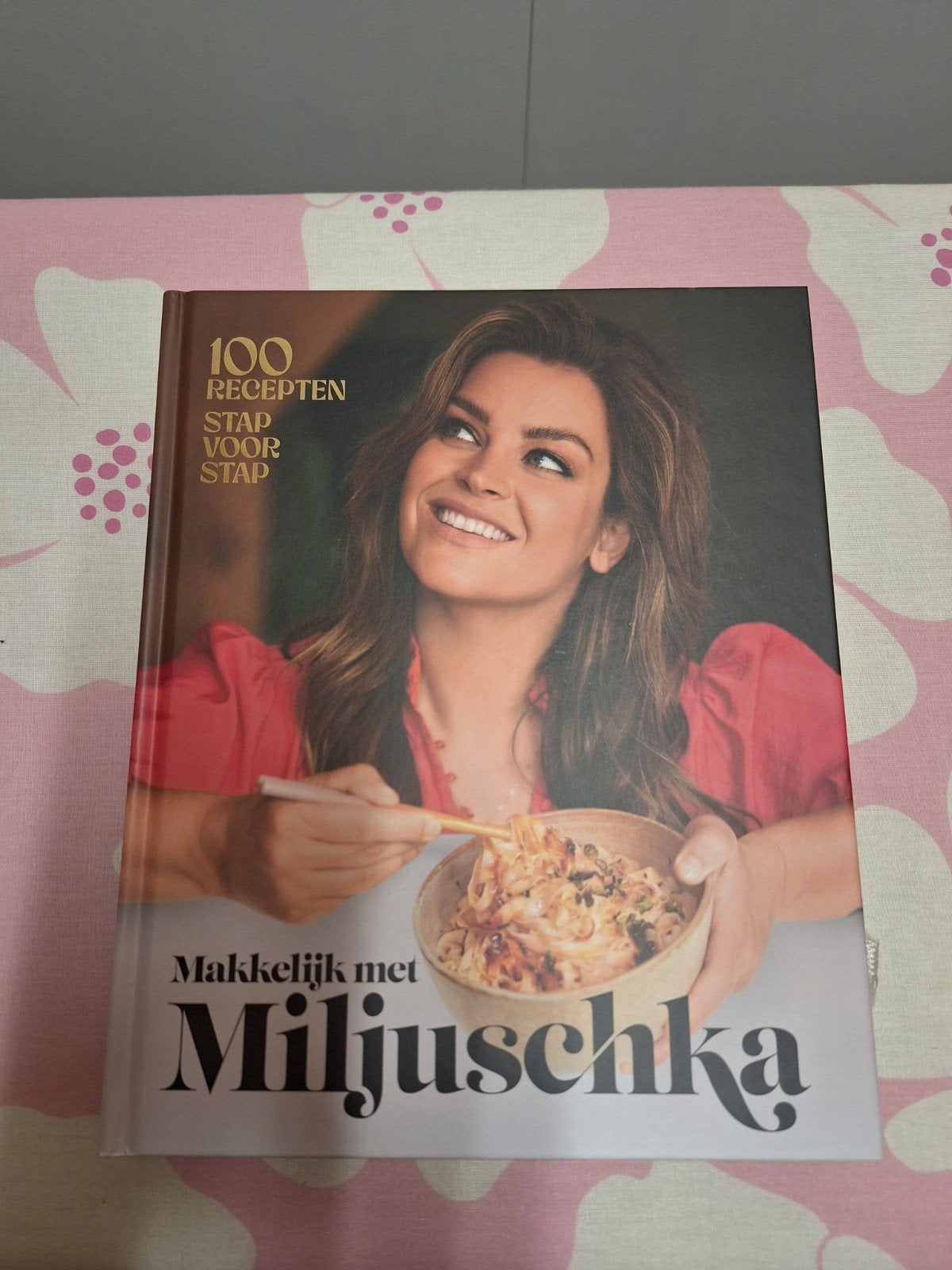 Makkelijk met Miljuschka kookboek, Miljuschka Witzenhausen, Zo goed als nieuw, Overige gebieden, Tapas, Hapjes en Dim Sum