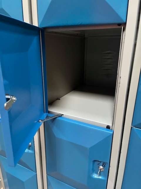Kluisjes locker kasten, Ophalen, Gebruikt, -, -